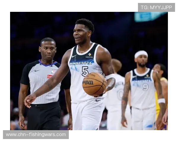 森林狼里德近5战场均30.2分，爱德华兹技犯成转折点