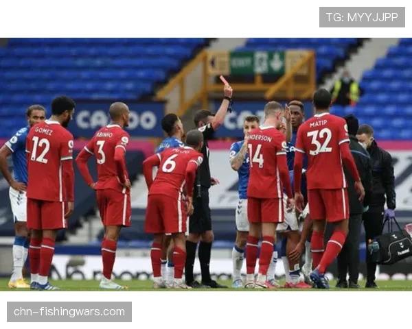 区域对比:数据分析显示,英超左路传中数量与质量均高于右路